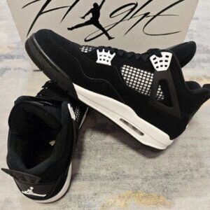 Jordan 4 Retro White Thunder